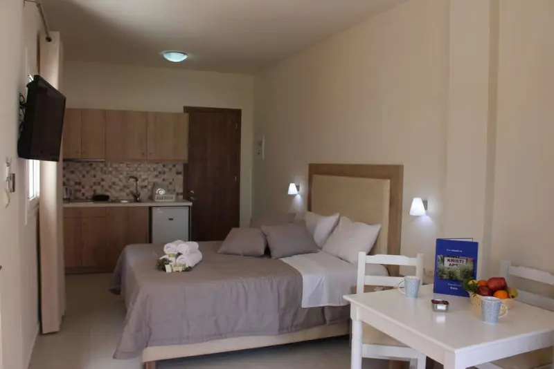 KRISTI APTS KOUTOULOUFARI