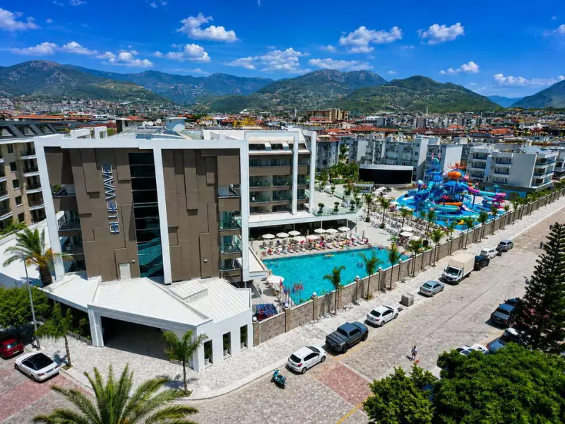 Bluewave Suite Hotel