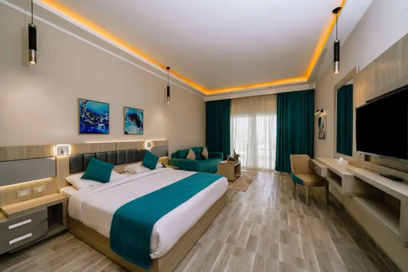 SIRENA BEACH RESORT & SPA
