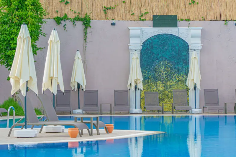 Q Ella Beach Hotel Side