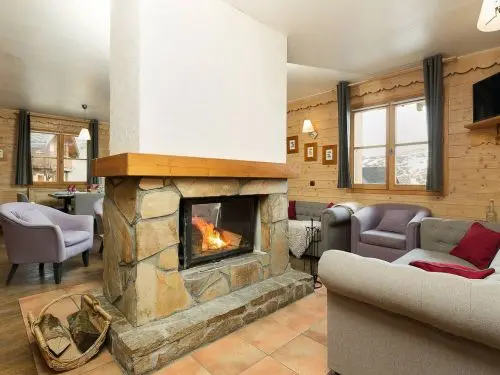 Chalet de L'Altiport Type DGB o.a. Anika B - 12 personen