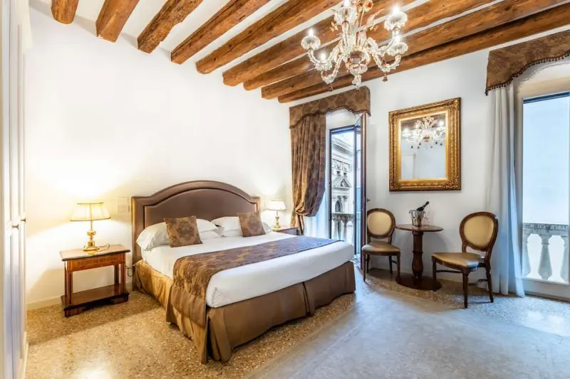 San Teodoro Apartments