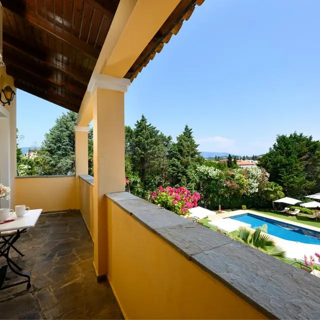 Isabella Country House