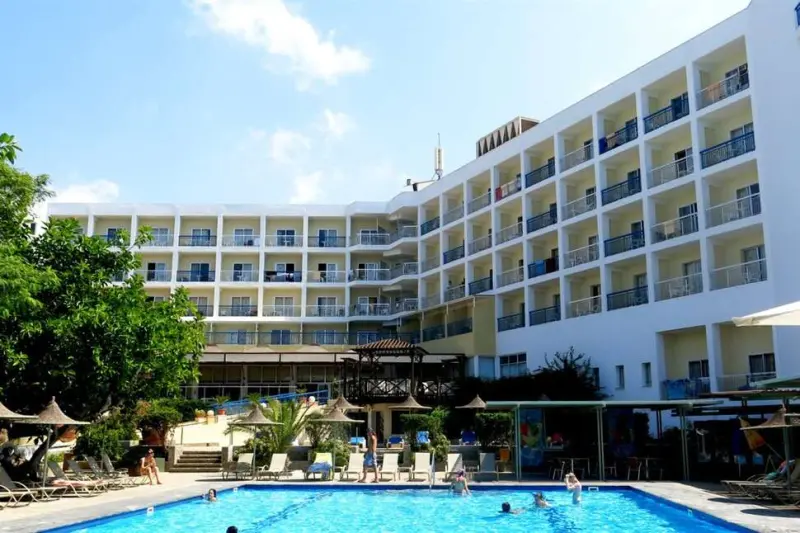 Marina Hotel