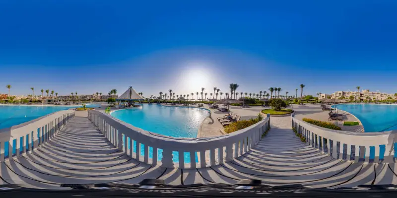 Coral Sea Water World Resort