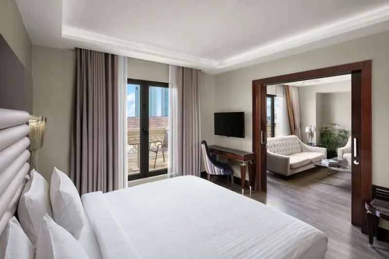DoubleTree by Hilton Istanbul Gayrettepe