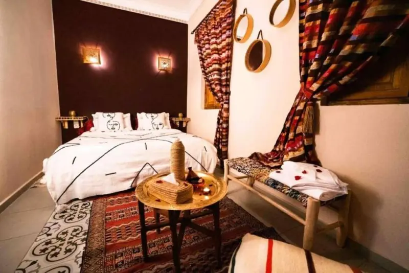 Riad Kiyanjana