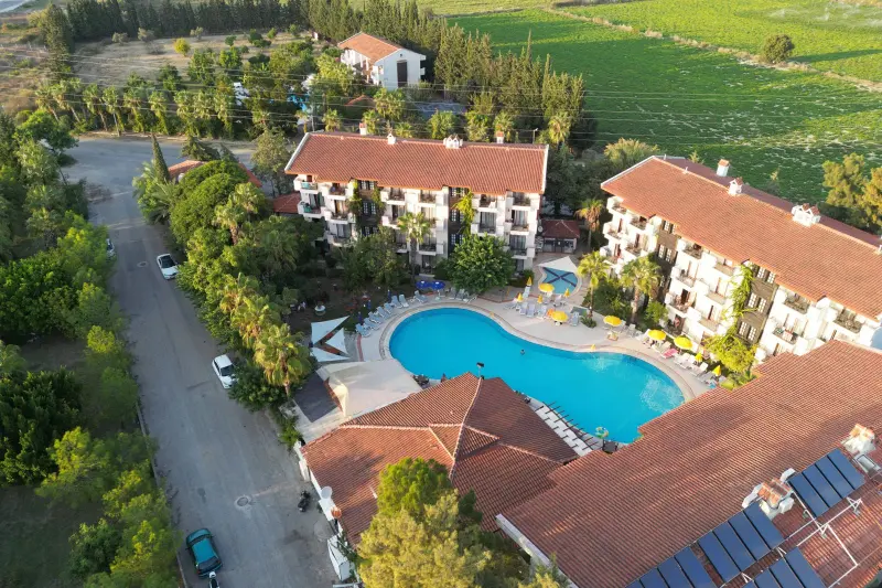 Side Lemas Suite hotel