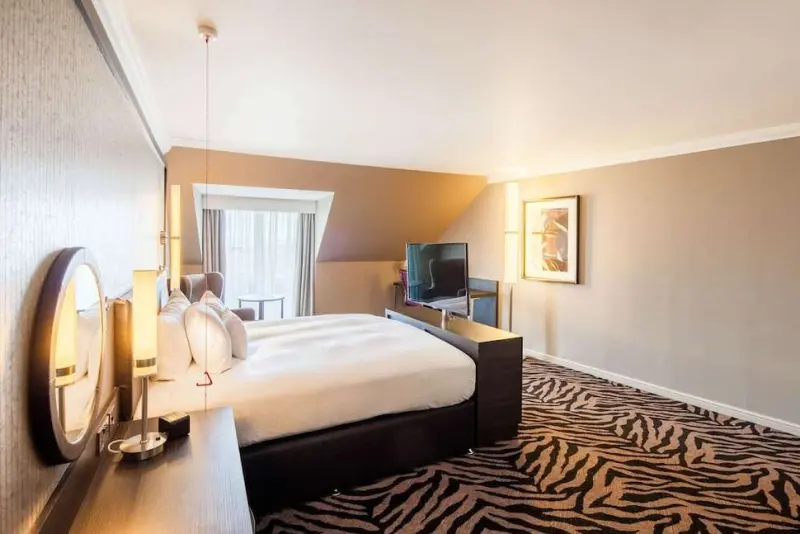 DoubleTree by Hilton Hotel Edinburgh City Centre