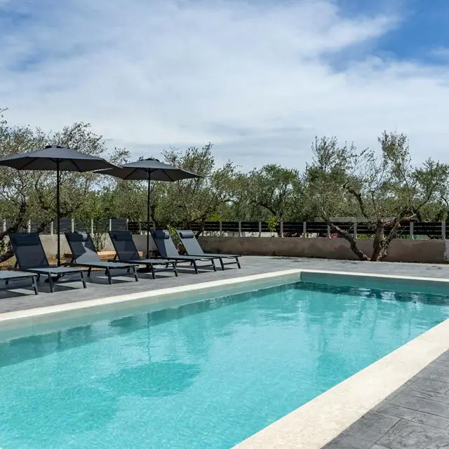 Olive villas