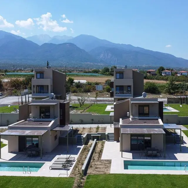 Montamar Olympus Luxury Villas