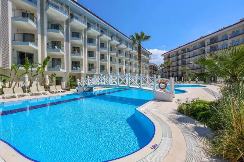 Ramada Hotel & Suites by Wyndham Kusadasi