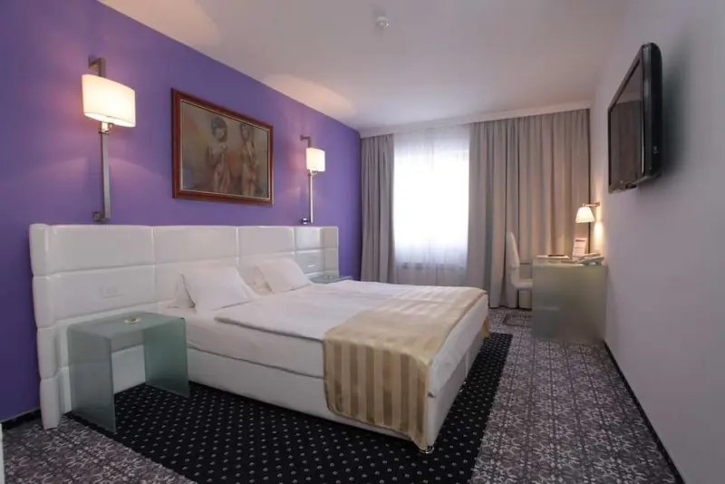 Hotel Phoenix