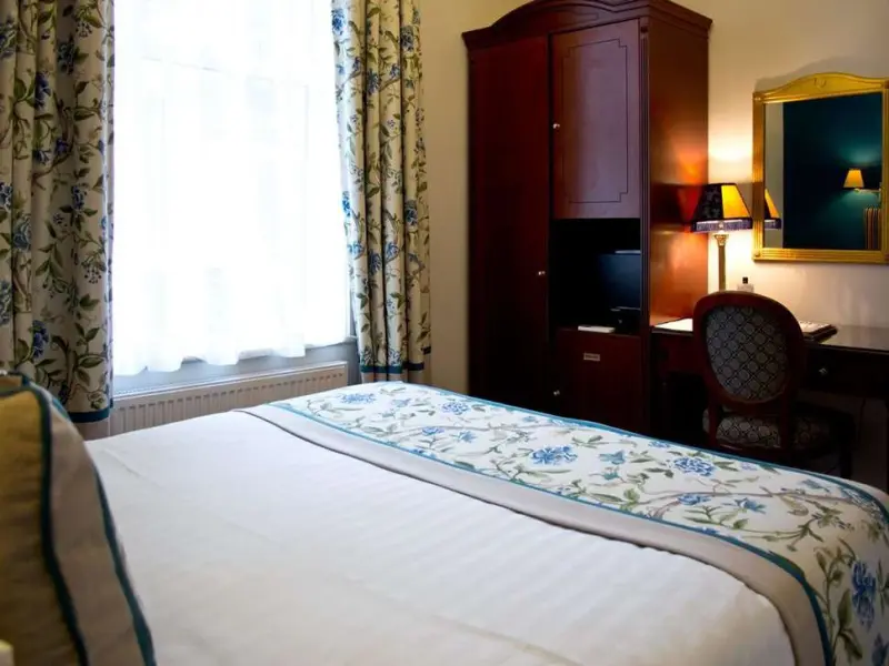 London Lodge Hotel