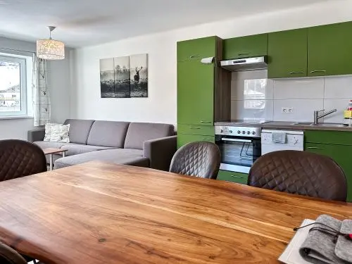 Ours Living - Wild Reserve