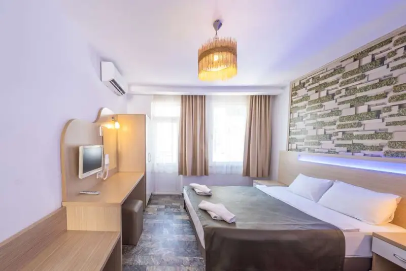 BORA BORA BUTİK HOTEL