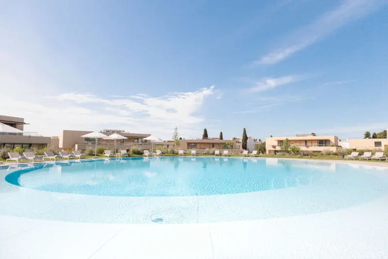 White Shell Beach Villas