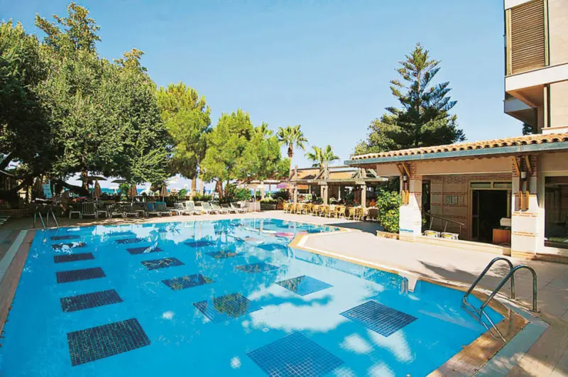 Trendy Side Beach Hotel - Adults Only, 16+