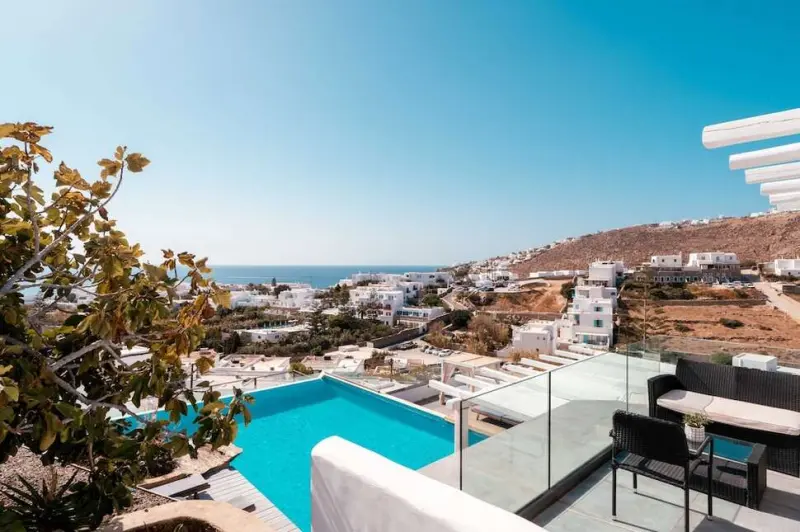Mr & Mrs White Mykonos