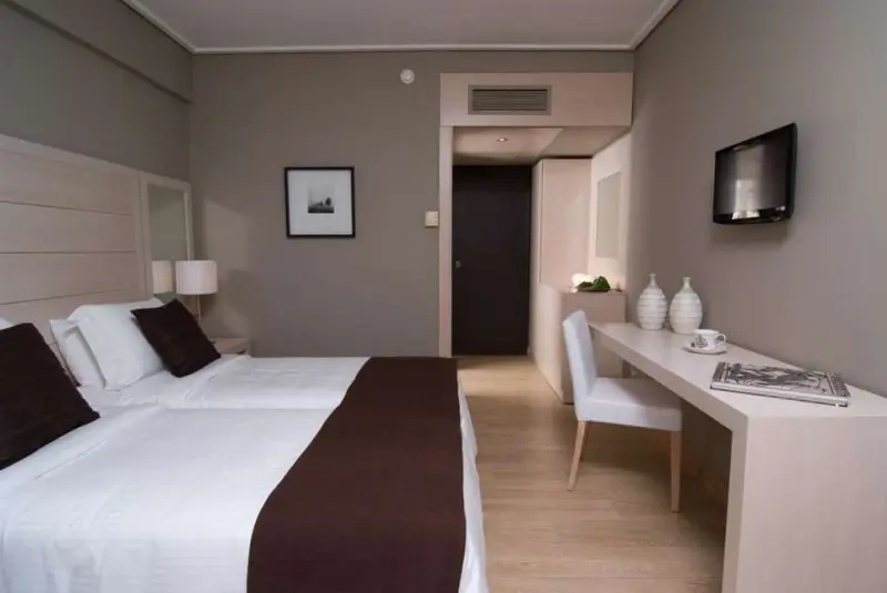 Sea View Cityscape Hotel