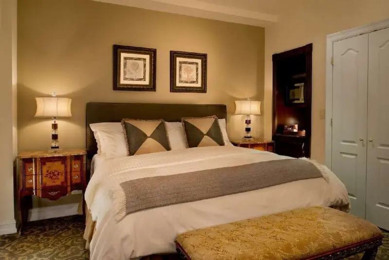 The Kimberly Hotel