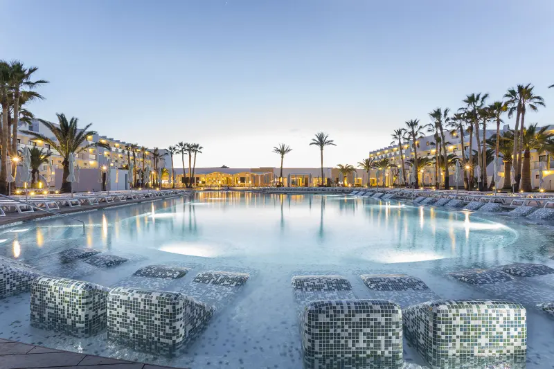 Grand Palladium White Island Resort & Spa
