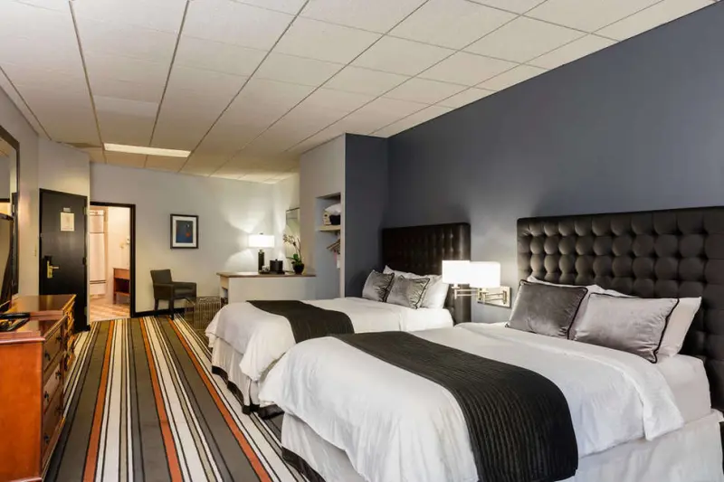 Broadway Plaza Hotel
