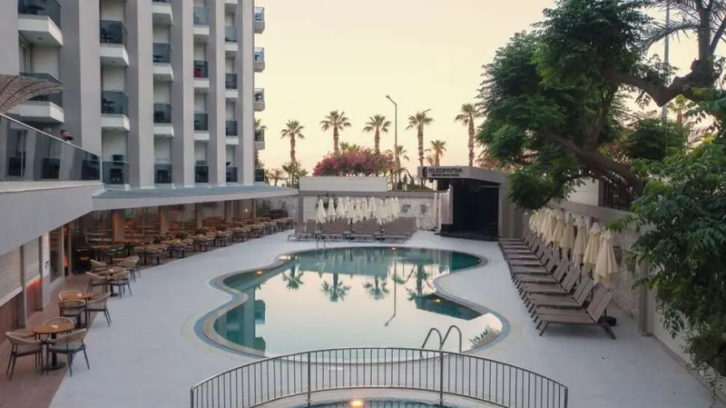 Kleopatra Dreams Beach Hotel