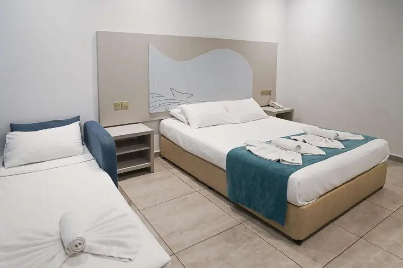 Nicholas Color Hotel