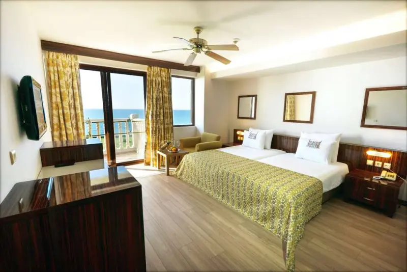 Defne Dream Otel