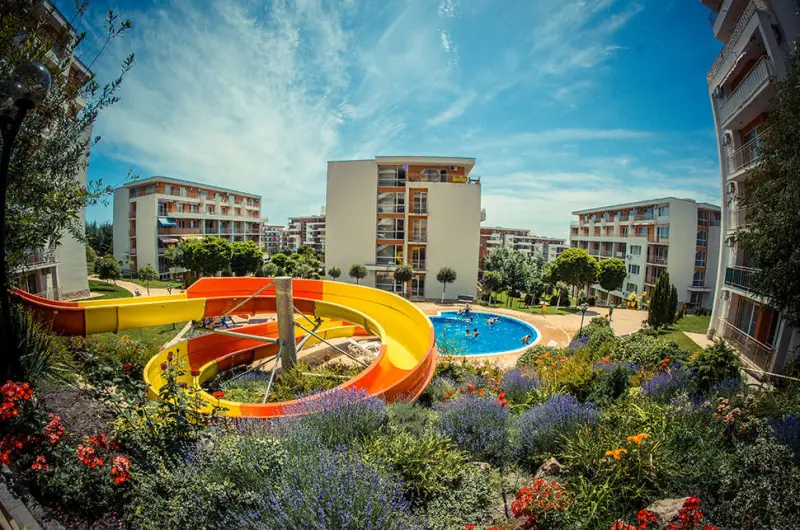 Crown Fort Club Apartments