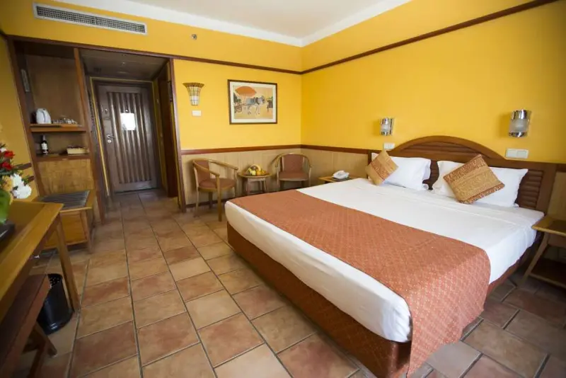 Lido Sharm Hotel