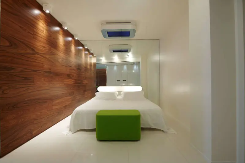 i-SUITE Hotel