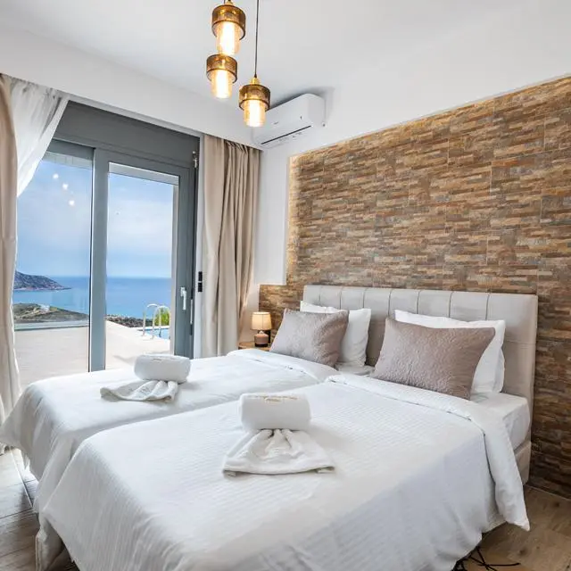 Amoopi Sea View Villas