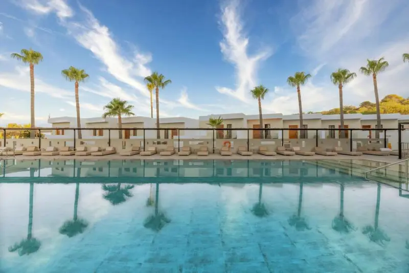 Napa Mermaid Hotel & Suites