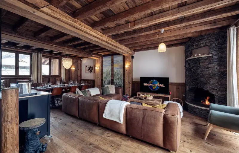 Chalet Genepy, Purple Ski