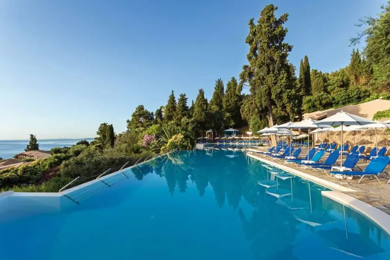 Aeolos Beach Resort Perama