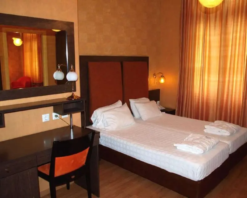 Delphi Art Hotel