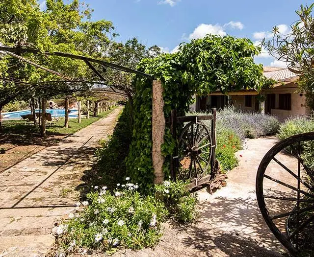AUMALLIA HOTEL & SPA