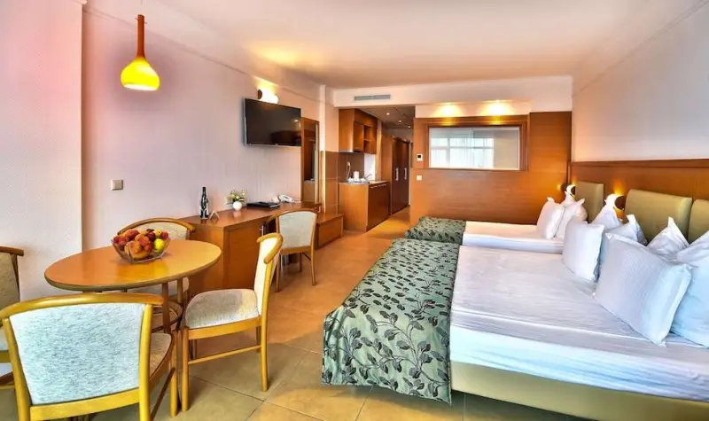 Flamingo Grand Hotel & Spa
