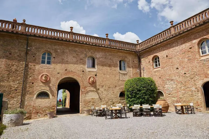 Resort Borgo di Colleoli