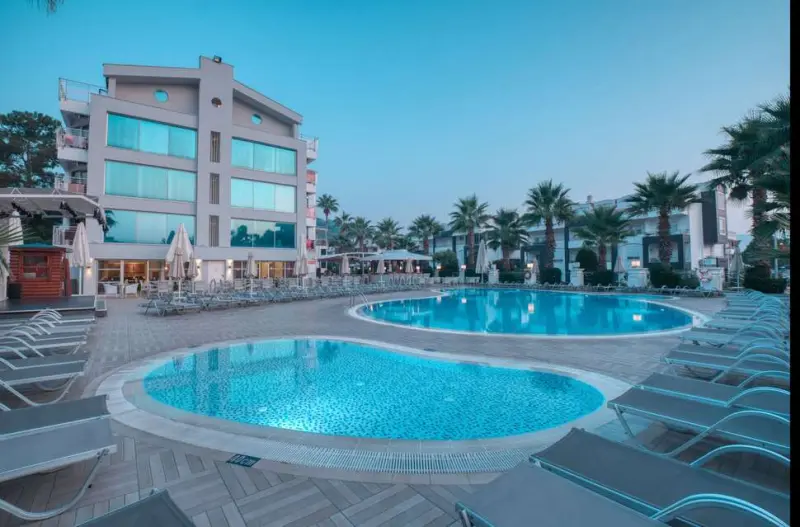 Hotel Ideal Pearl