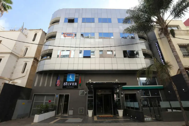 SILVER SUITES HOTEL