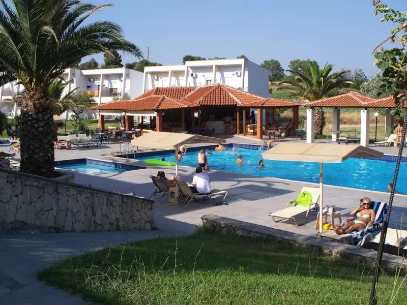 Iris Hotel