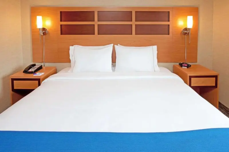 Holiday Inn Express New York City Times Square by IHG