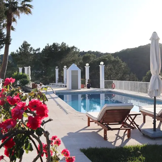 Hotel Rural Can Maries