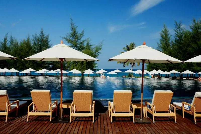 Splash Beach Resort Maikhao Phuket