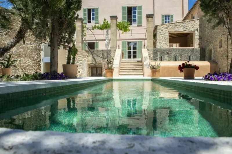 Yartan Boutique Hotel