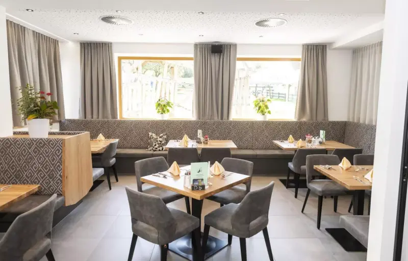 Hotel Schneeberger GmbH