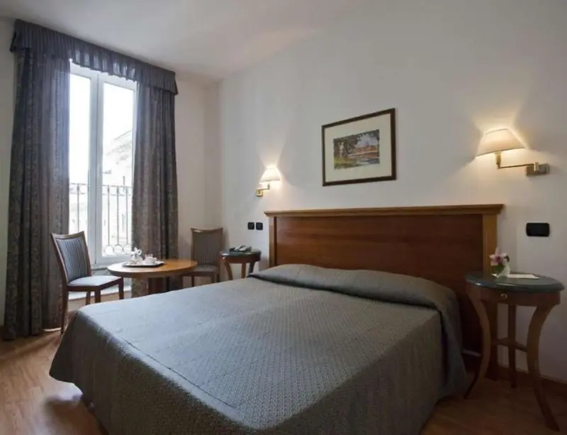 Hotel Diplomatic